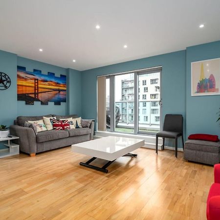 Guestready - Magnificent City View Penthouse Londra Esterno foto