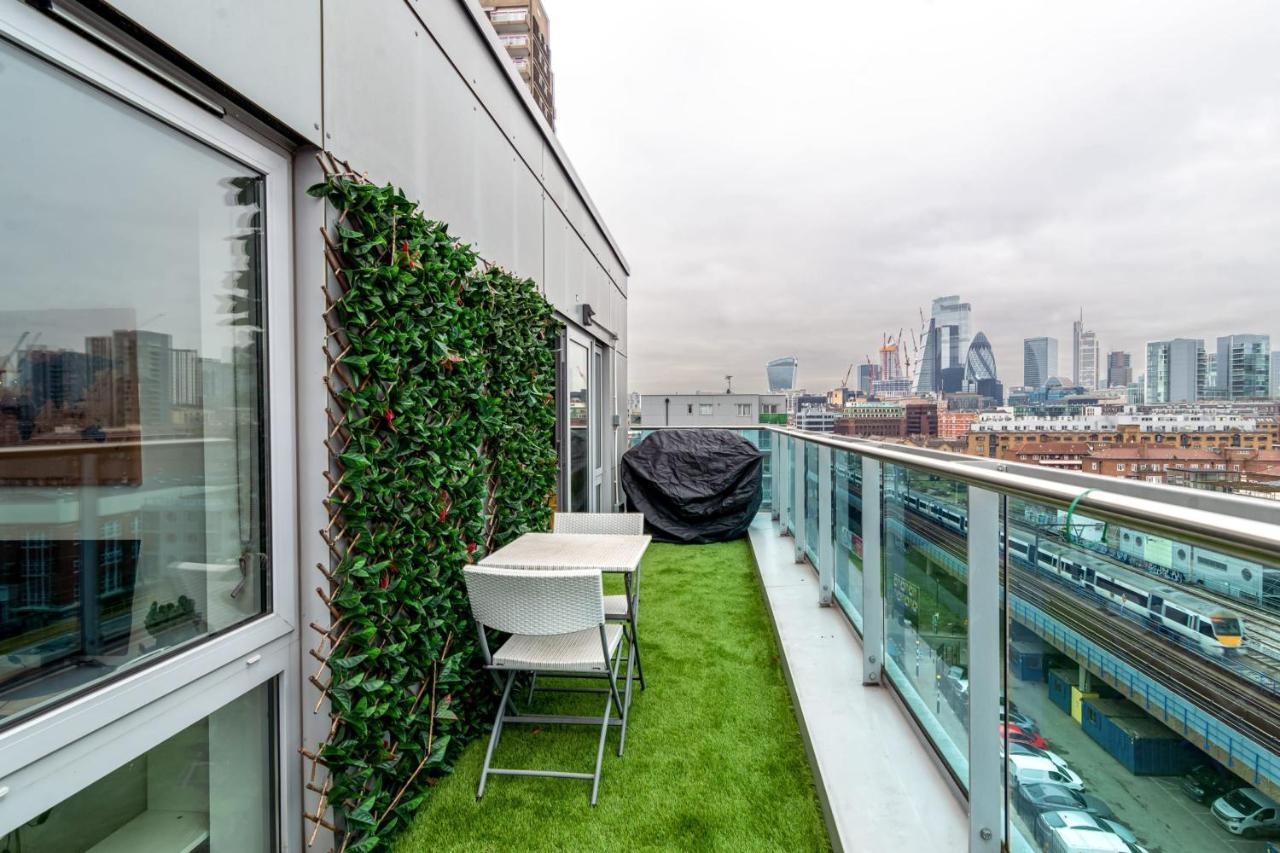 Guestready - Magnificent City View Penthouse Londra Esterno foto
