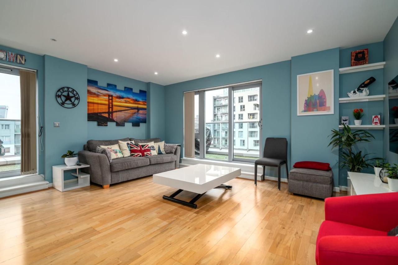Guestready - Magnificent City View Penthouse Londra Esterno foto